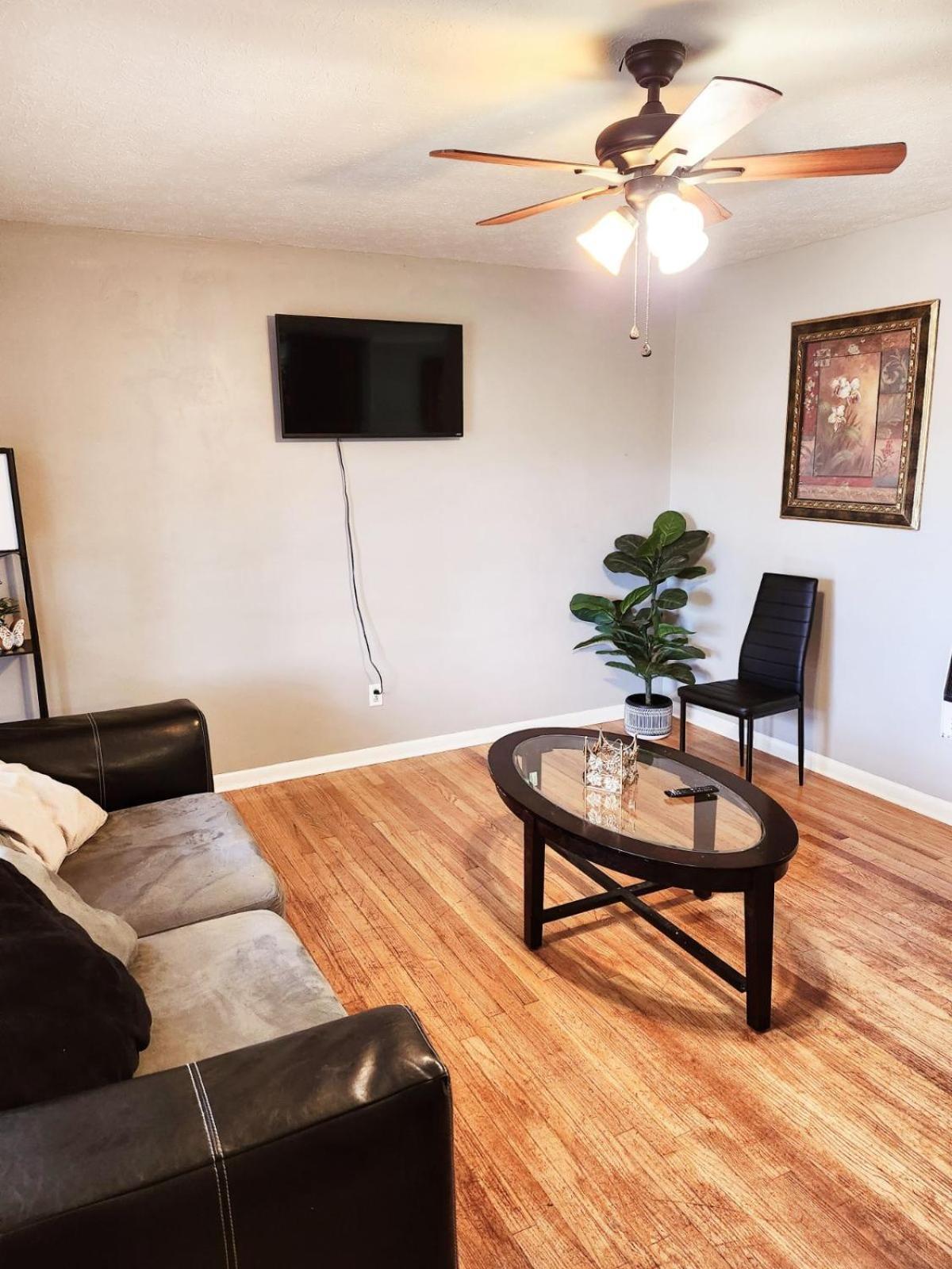 Quiet Comfort Room Near Shopping And Attractions Fayetteville Eksteriør billede